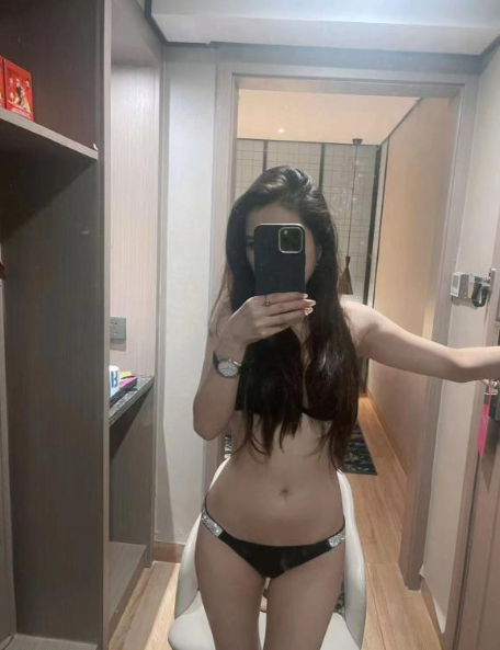 海口高挑彤彤